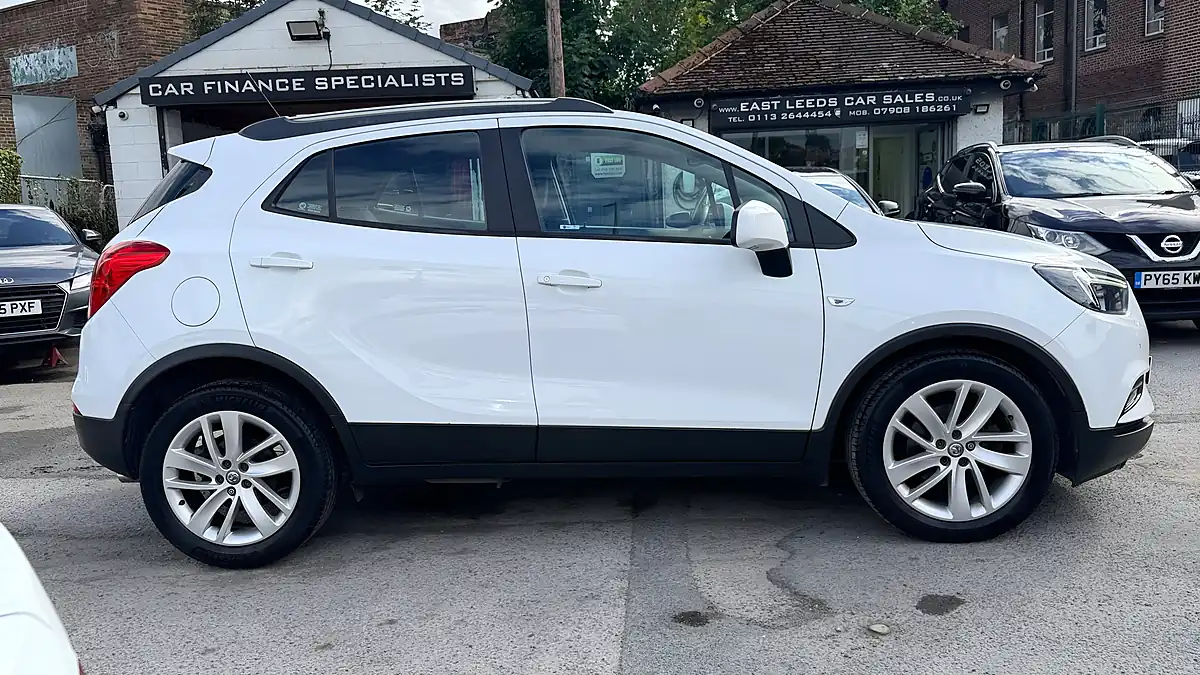 Used 2017 Vauxhall Mokka X Design Nav White - Interior and Exterior details 2