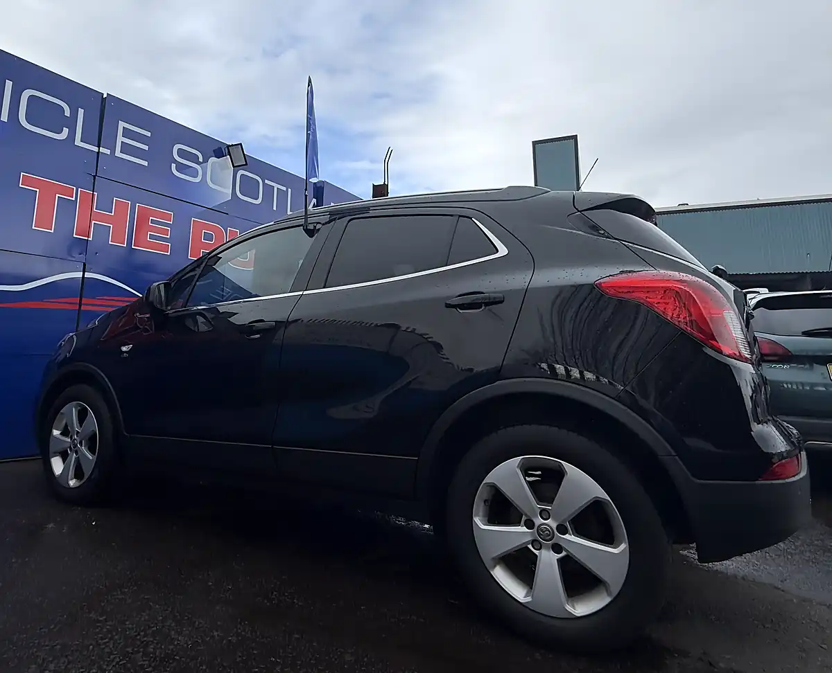 Used 2017 Vauxhall Mokka X Elite Black - Interior and Exterior details 13