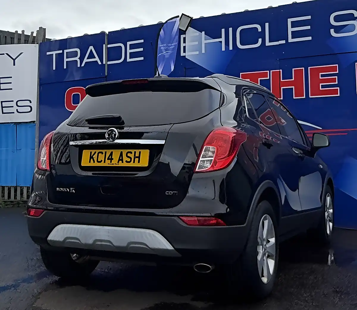 Used 2017 Vauxhall Mokka X Elite Black - Interior and Exterior details 9