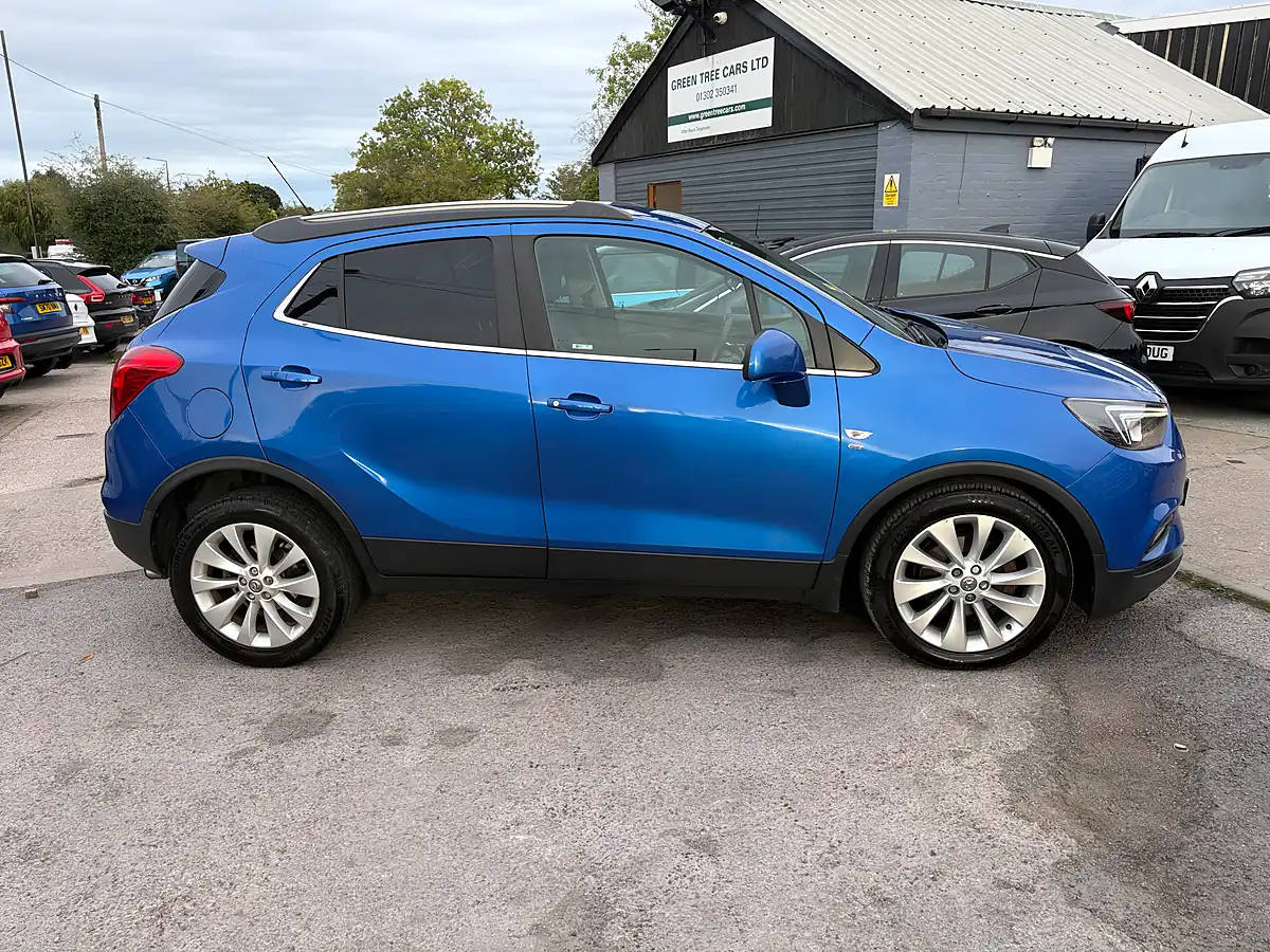 Used 2017 Vauxhall Mokka X Elite Blue - Interior and Exterior details 5