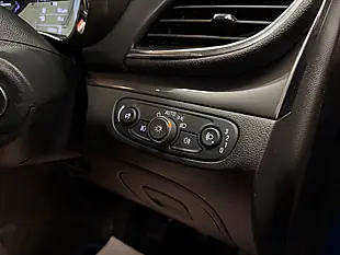 Used 2017 Vauxhall Mokka X Elite Boracay Blue - Interior and Exterior details 18