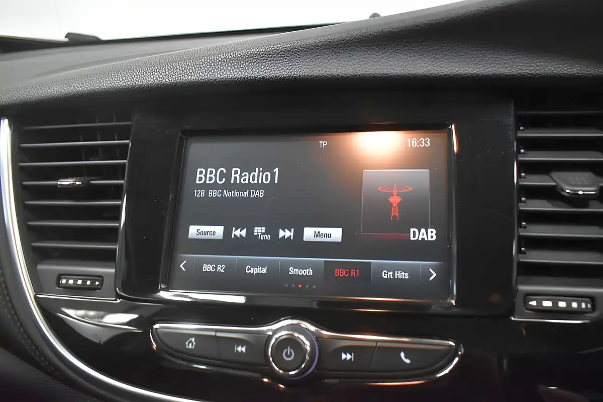 Used 2017 Vauxhall Mokka X Elite Grey - Interior and Exterior details 14