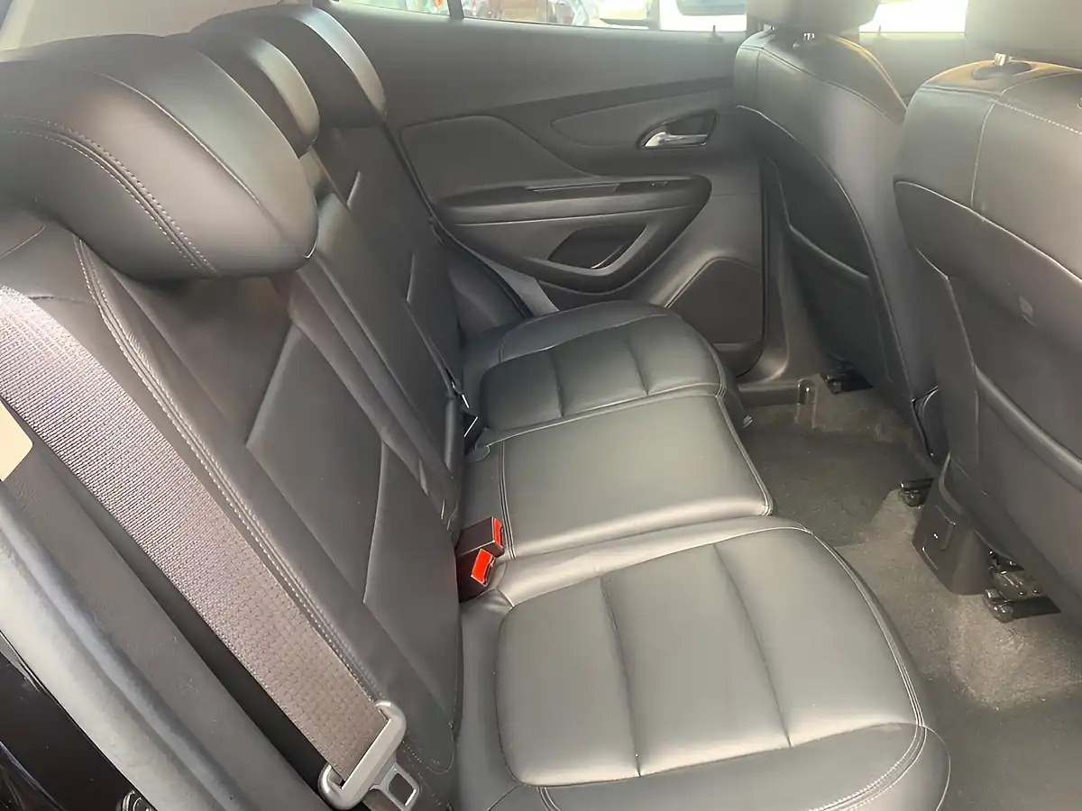 Used 2017 Vauxhall Mokka X Elite Nav Black - Interior and Exterior details 7