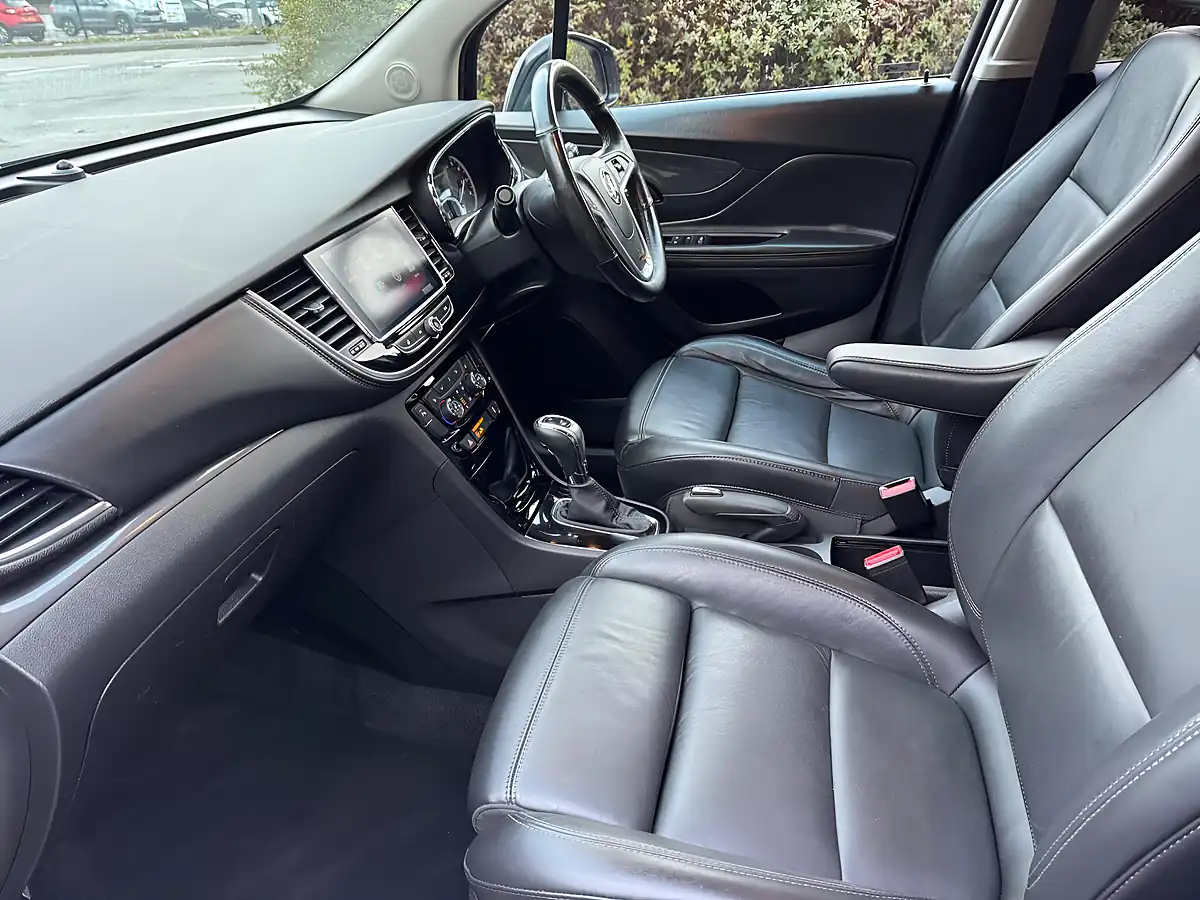 Used 2017 Vauxhall Mokka X Elite Nav Black - Interior and Exterior details 10