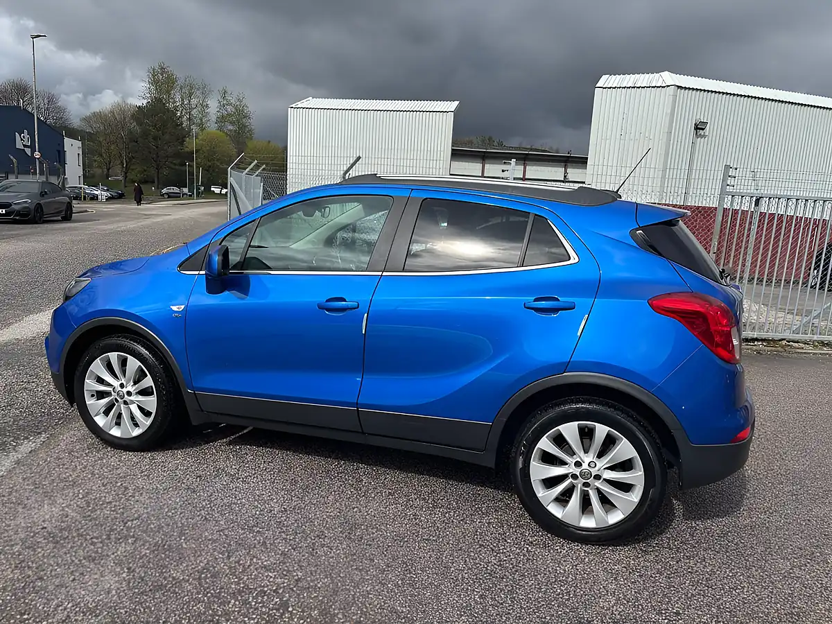 Used 2017 Vauxhall Mokka X Elite Nav Blue - Interior and Exterior details 9