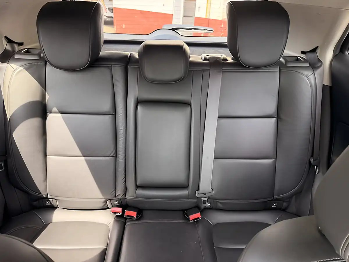 Used 2017 Vauxhall Mokka X Elite Nav Blue - Interior and Exterior details 10