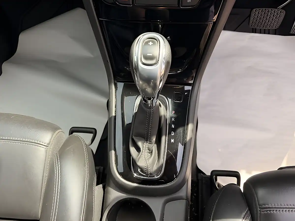 Used 2017 Vauxhall Mokka X Elite Nav Blue - Interior and Exterior details 18