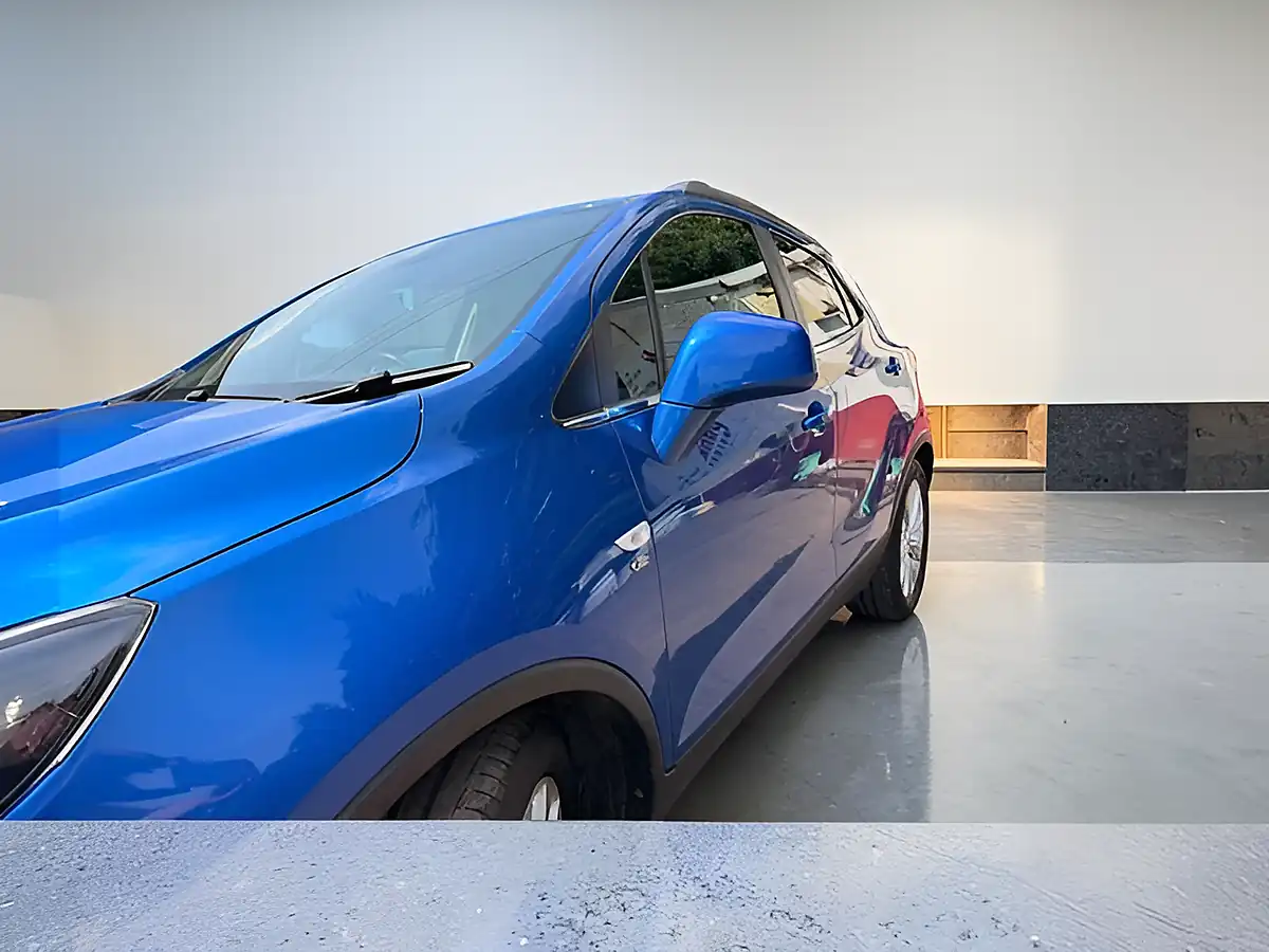 Used 2017 Vauxhall Mokka X Elite Nav Blue - Interior and Exterior details 7