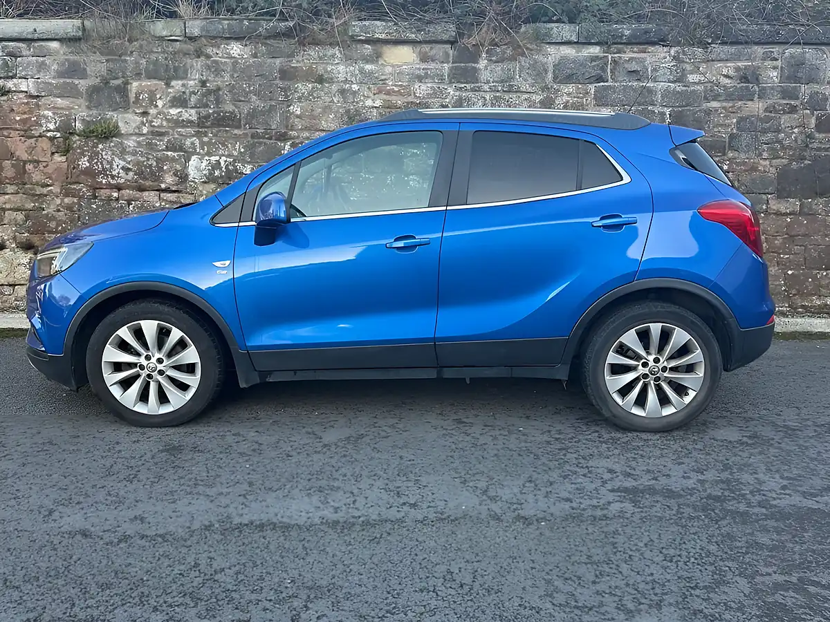 Used 2017 Vauxhall Mokka X Elite Nav Blue - Interior and Exterior details 5