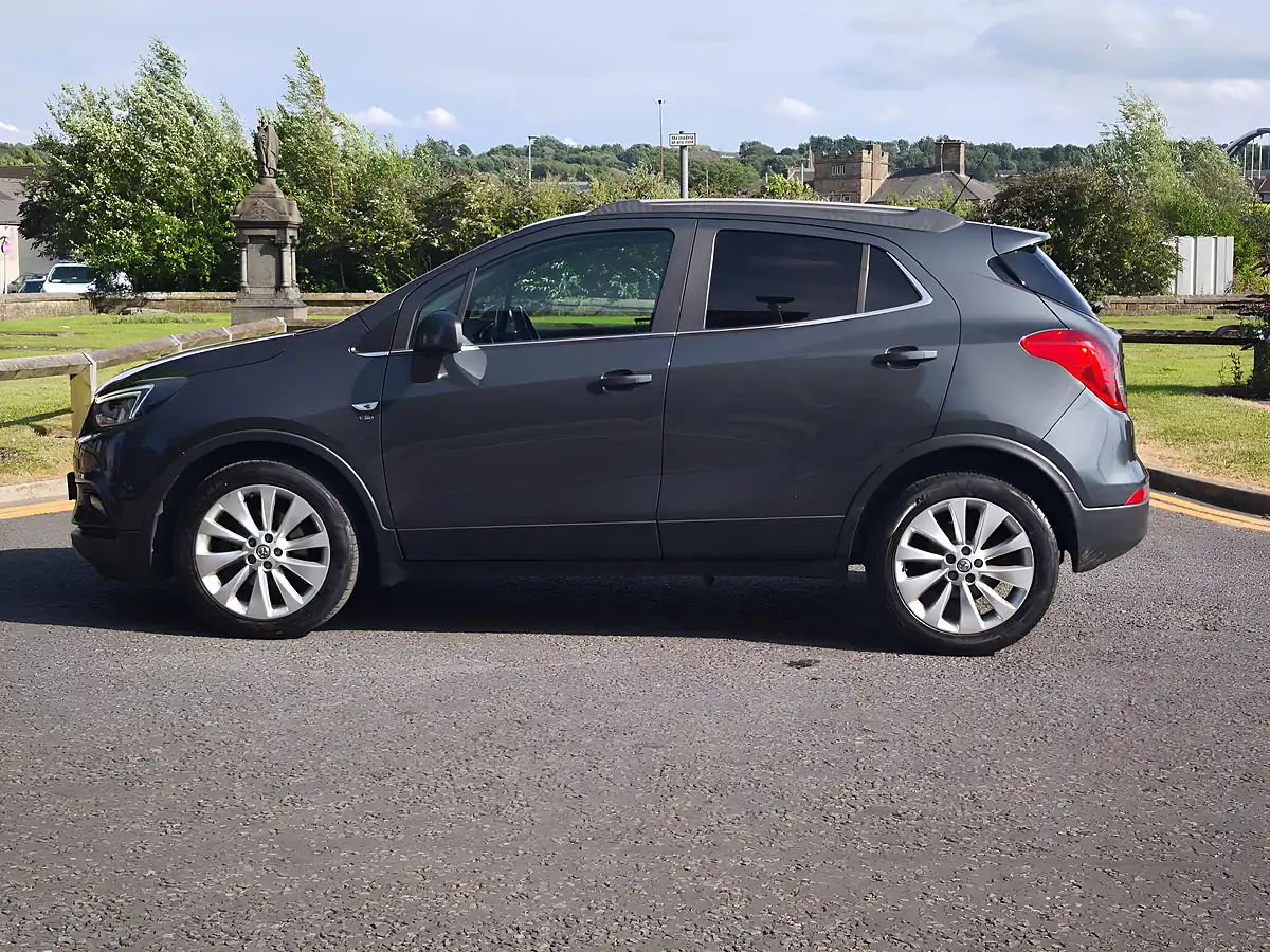 Used 2017 Vauxhall Mokka X Elite Nav Grey - Interior and Exterior details 18