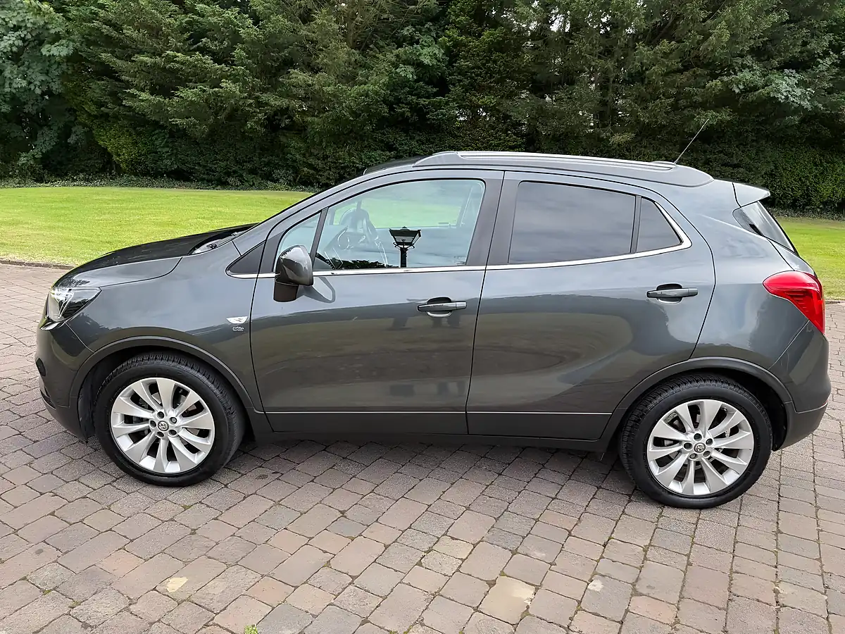 Used 2017 Vauxhall Mokka X Elite Nav Grey - Interior and Exterior details 7