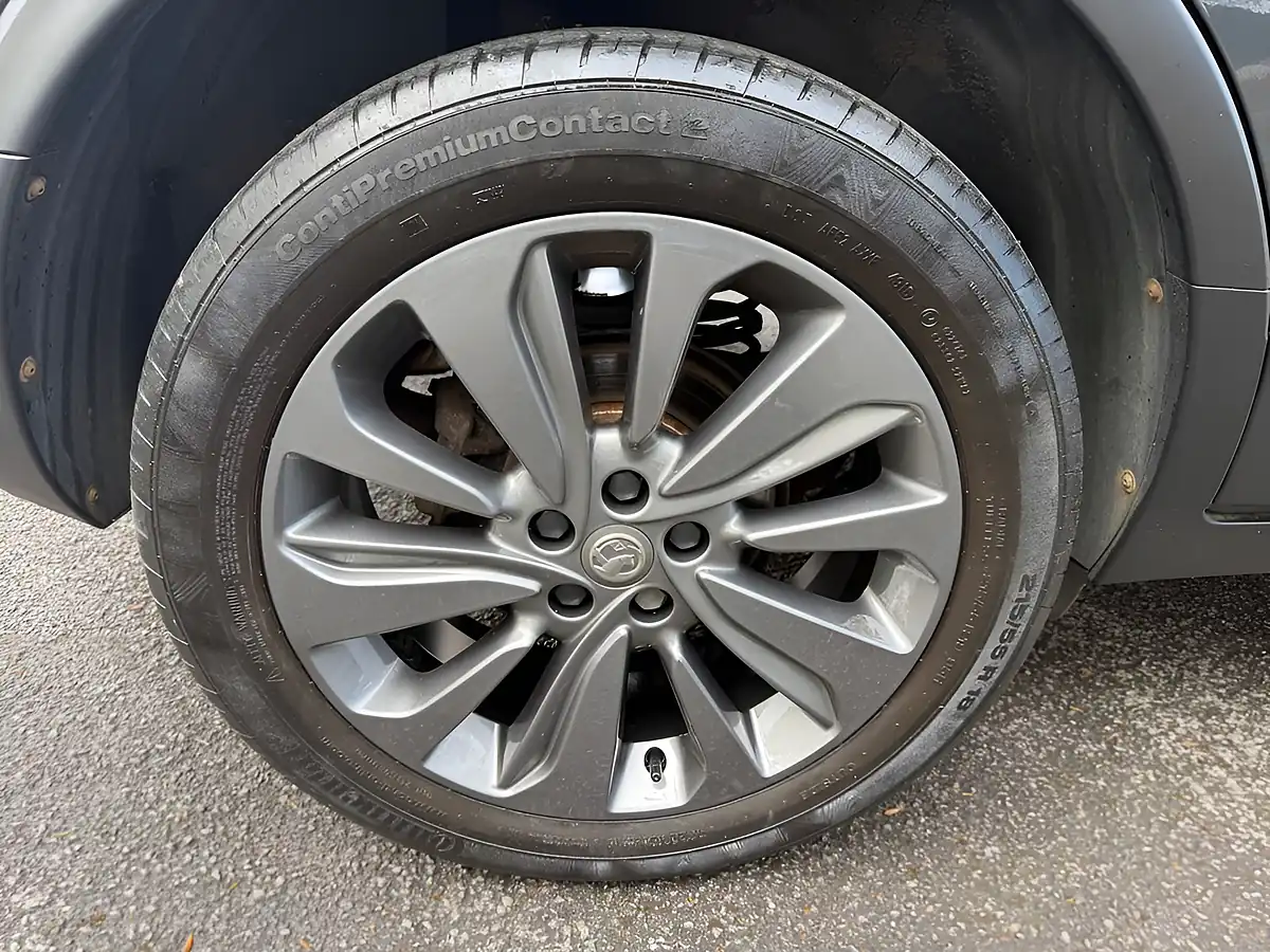 Used 2017 Vauxhall Mokka X Elite Nav Grey - Interior and Exterior details 11