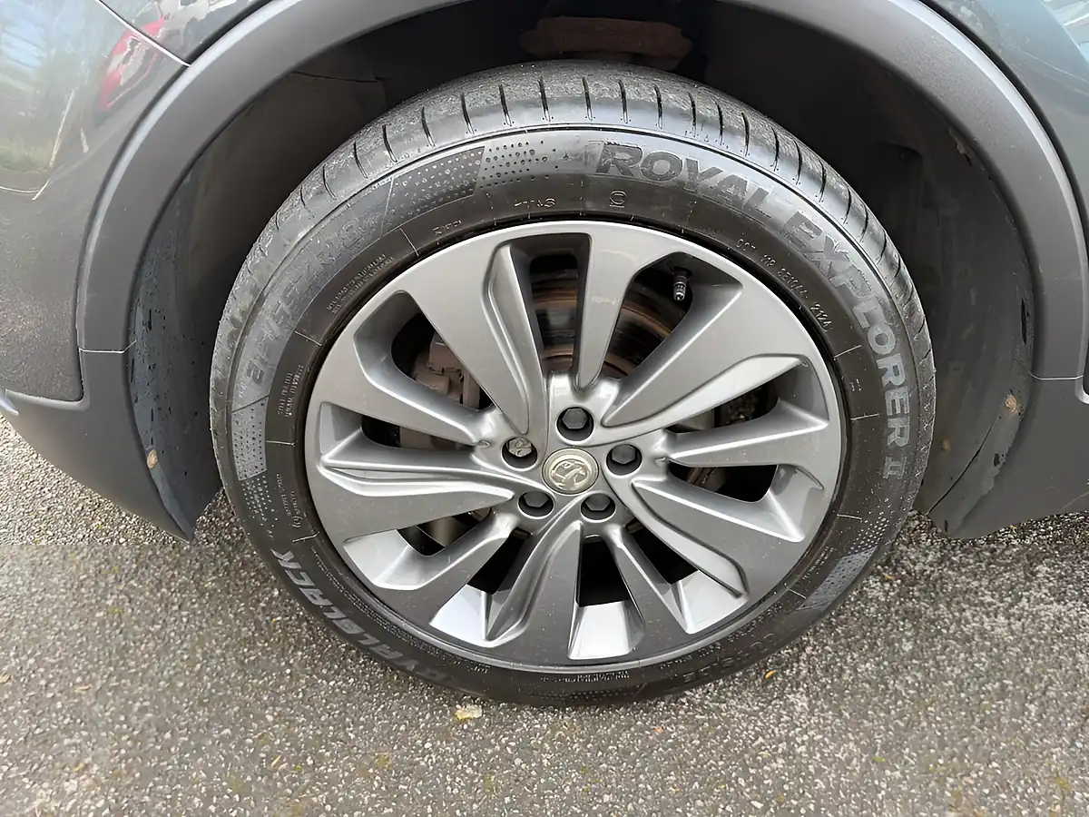 Used 2017 Vauxhall Mokka X Elite Nav Grey - Interior and Exterior details 13