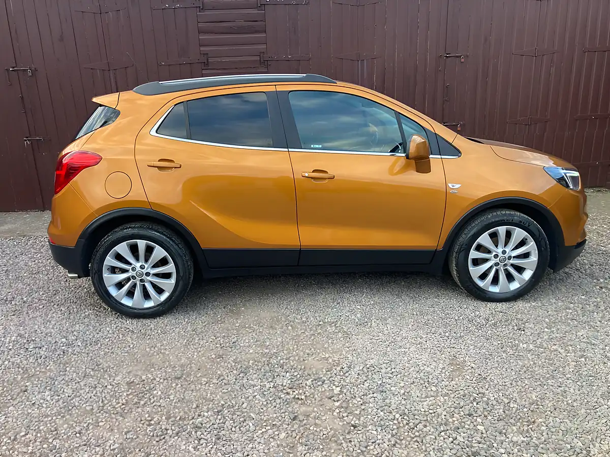 Used 2017 Vauxhall Mokka X Elite Nav Orange - Interior and Exterior details 5