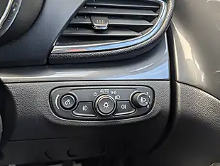 Used 2017 Vauxhall Mokka X Elite Nav Silver - Interior and Exterior details 20