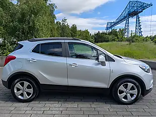 Used 2017 Vauxhall Mokka X Elite Nav Silver - Interior and Exterior details 8