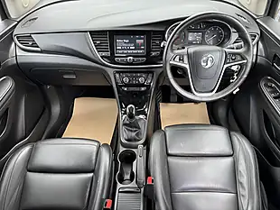 Used 2017 Vauxhall Mokka X Elite Orange - Interior and Exterior details 13