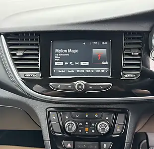 Used 2017 Vauxhall Mokka X Elite Orange - Interior and Exterior details 15