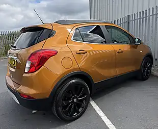 Used 2017 Vauxhall Mokka X Elite Orange - Interior and Exterior details 5