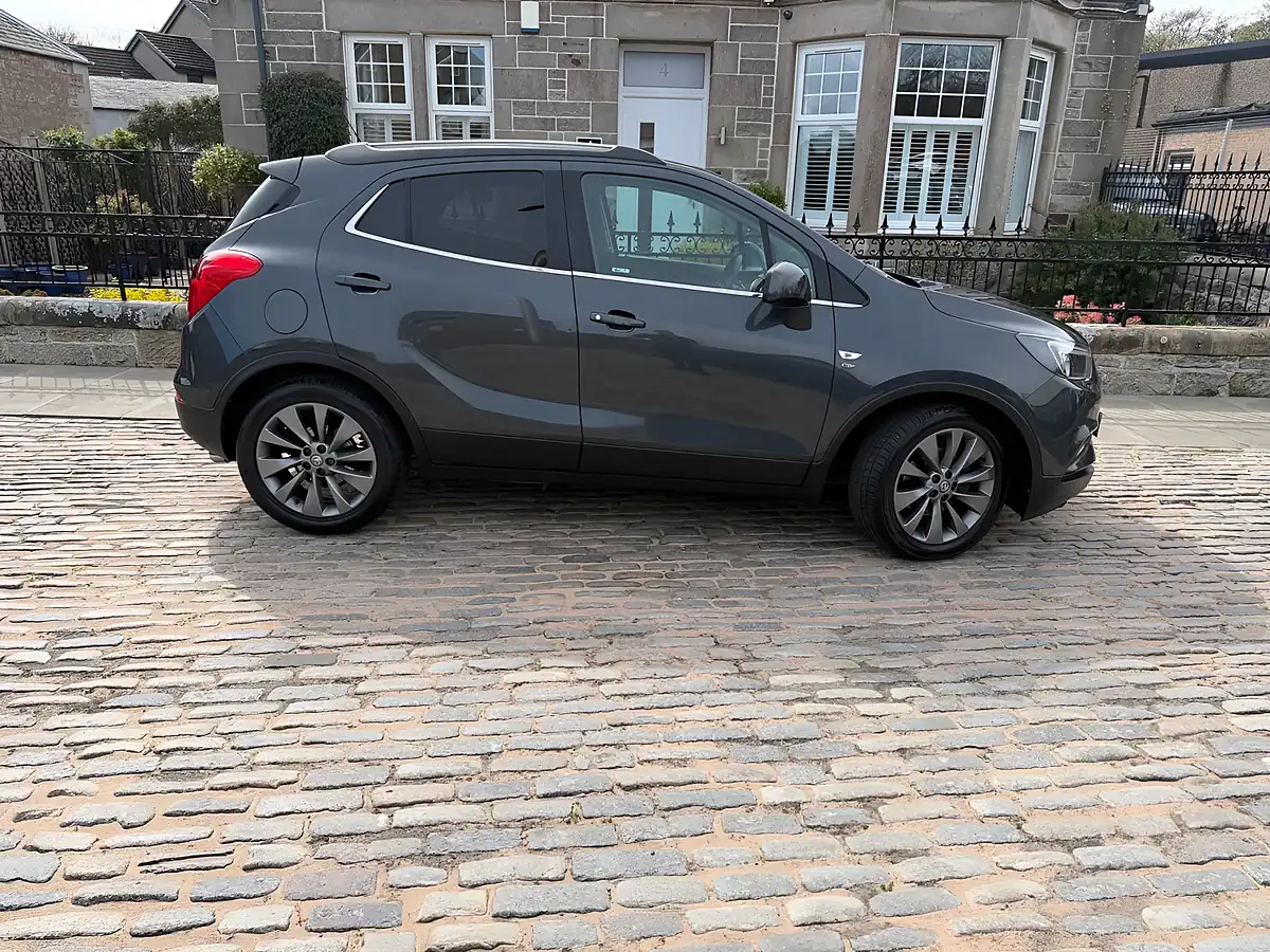Used 2017 Vauxhall Mokka X Elite Quantum Grey - Interior and Exterior details 7