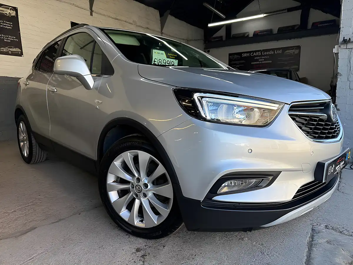 Used 2017 Vauxhall Mokka X Elite Silver - Front View
