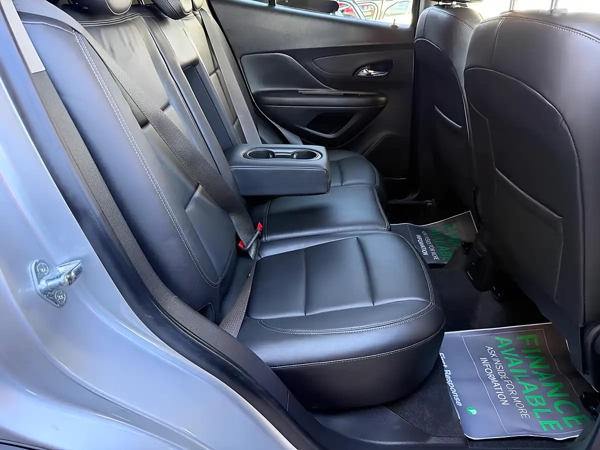 Used 2017 Vauxhall Mokka X Elite Silver - Interior and Exterior details 13