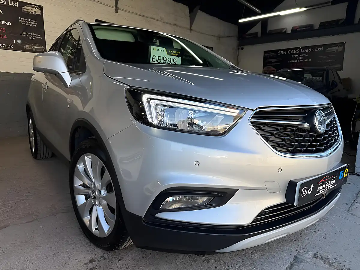 Used 2017 Vauxhall Mokka X Elite Silver - Interior and Exterior details 4