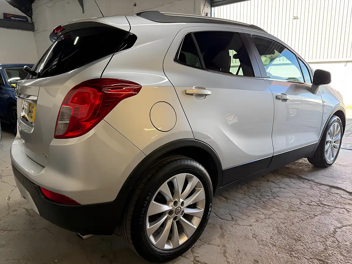Used 2017 Vauxhall Mokka X Elite Silver - Interior and Exterior details 9