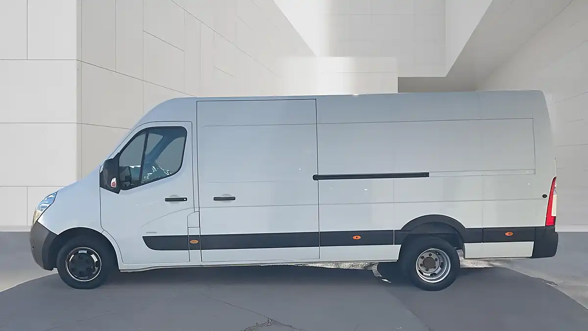 Used 2017 Vauxhall Movano 3500 Hdt Xlwb L4 H2 White - Interior and Exterior details 8