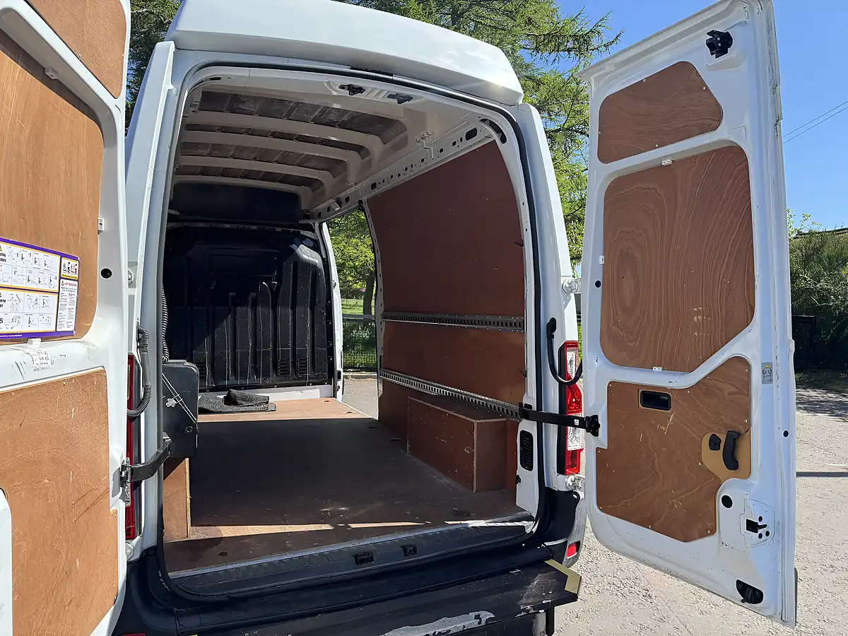 Used 2017 Vauxhall Movano 3500 L3 H3 Panel Van White - Interior and Exterior details 10