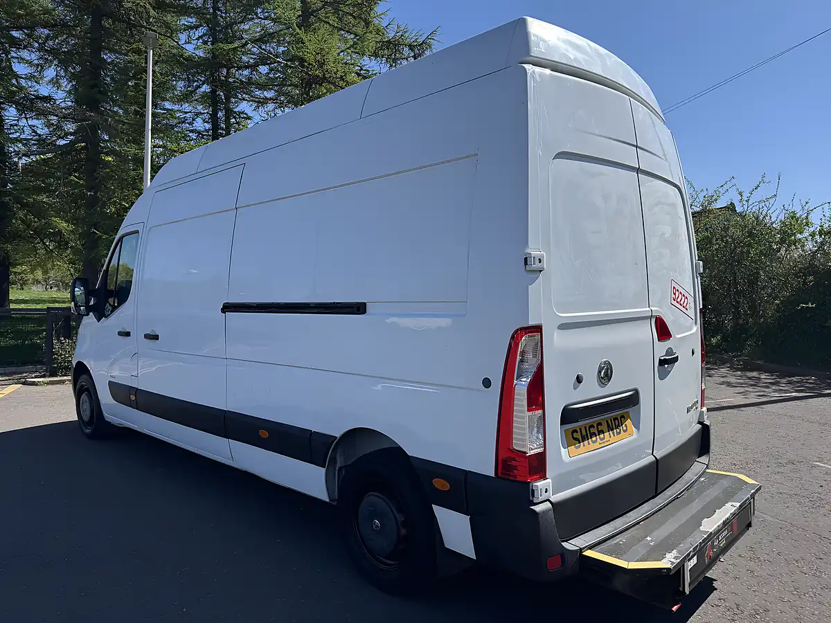 Used 2017 Vauxhall Movano 3500 L3 H3 Panel Van White - Interior and Exterior details 5