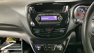 Used 2017 Vauxhall Viva Sl Black - Interior and Exterior details 11