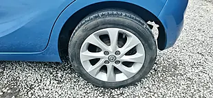 Used 2017 Vauxhall Viva Sl Blue - Interior and Exterior details 19
