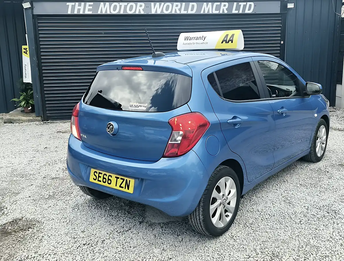 Used 2017 Vauxhall Viva Sl Blue - Interior and Exterior details 3