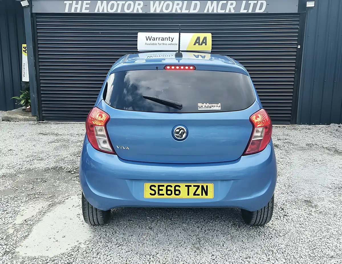Used 2017 Vauxhall Viva Sl Blue - Interior and Exterior details 4