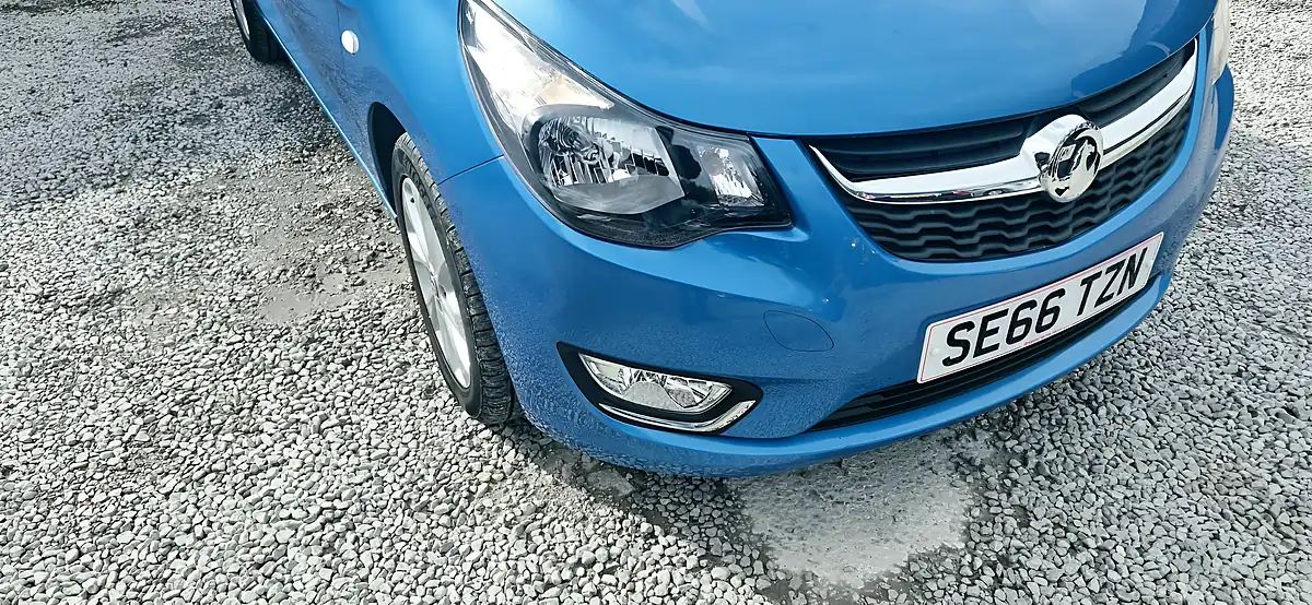 Used 2017 Vauxhall Viva Sl Blue - Interior and Exterior details 9