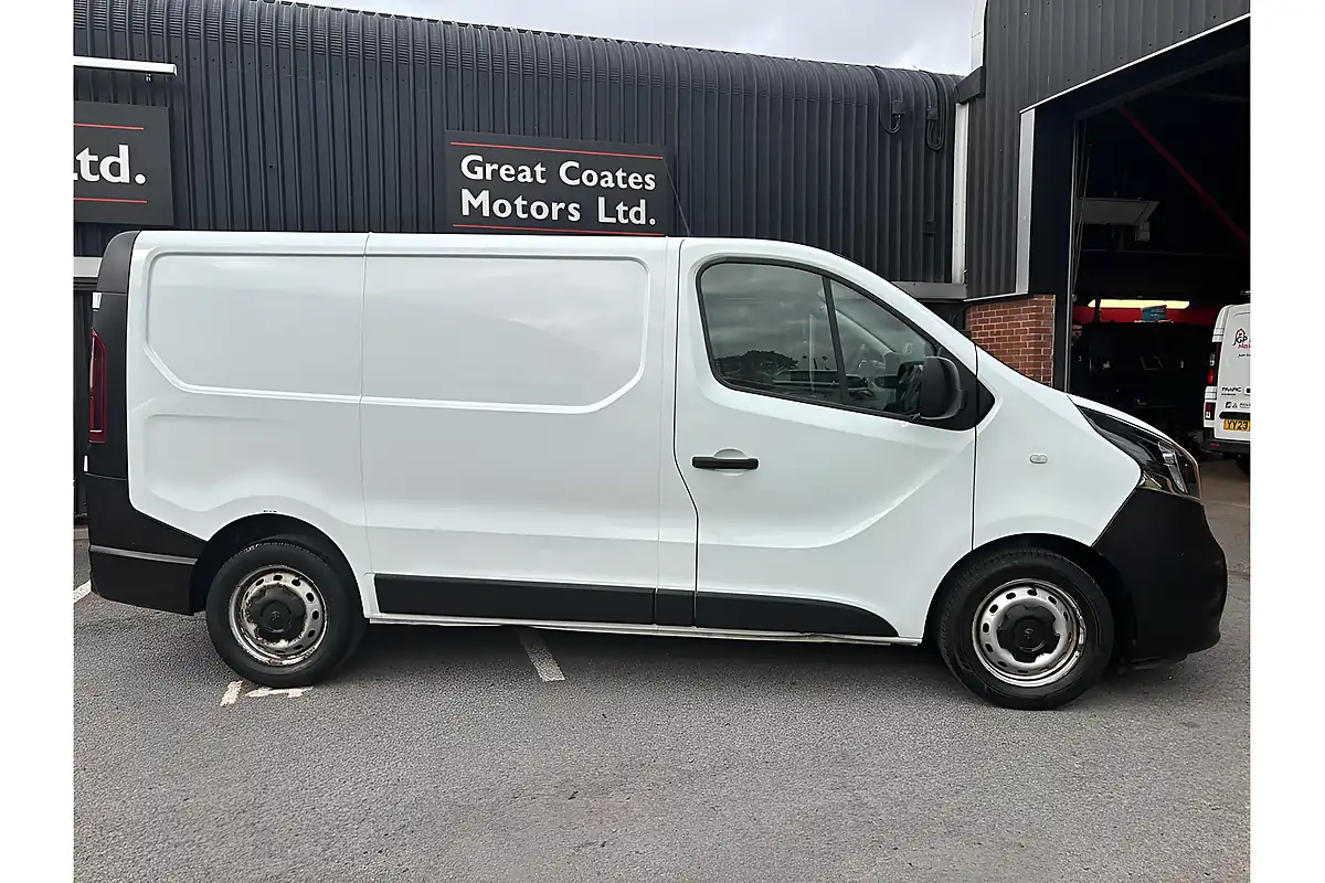 Used 2017 Vauxhall Vivaro 2700 White - Interior and Exterior details 2