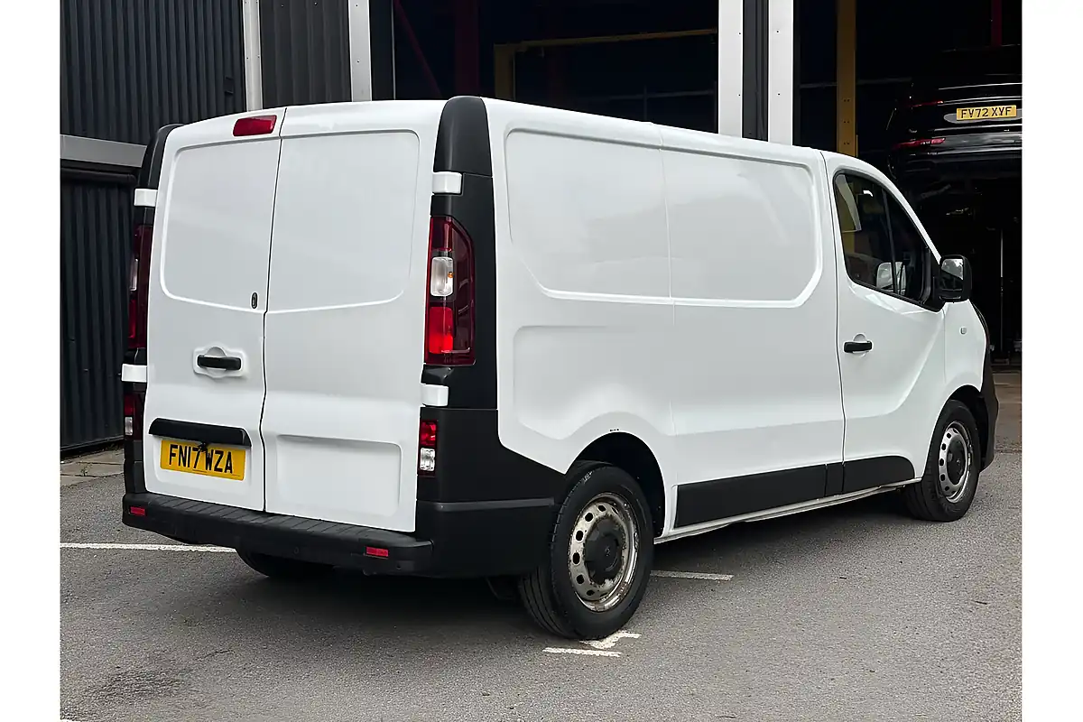 Used 2017 Vauxhall Vivaro 2700 White - Interior and Exterior details 3