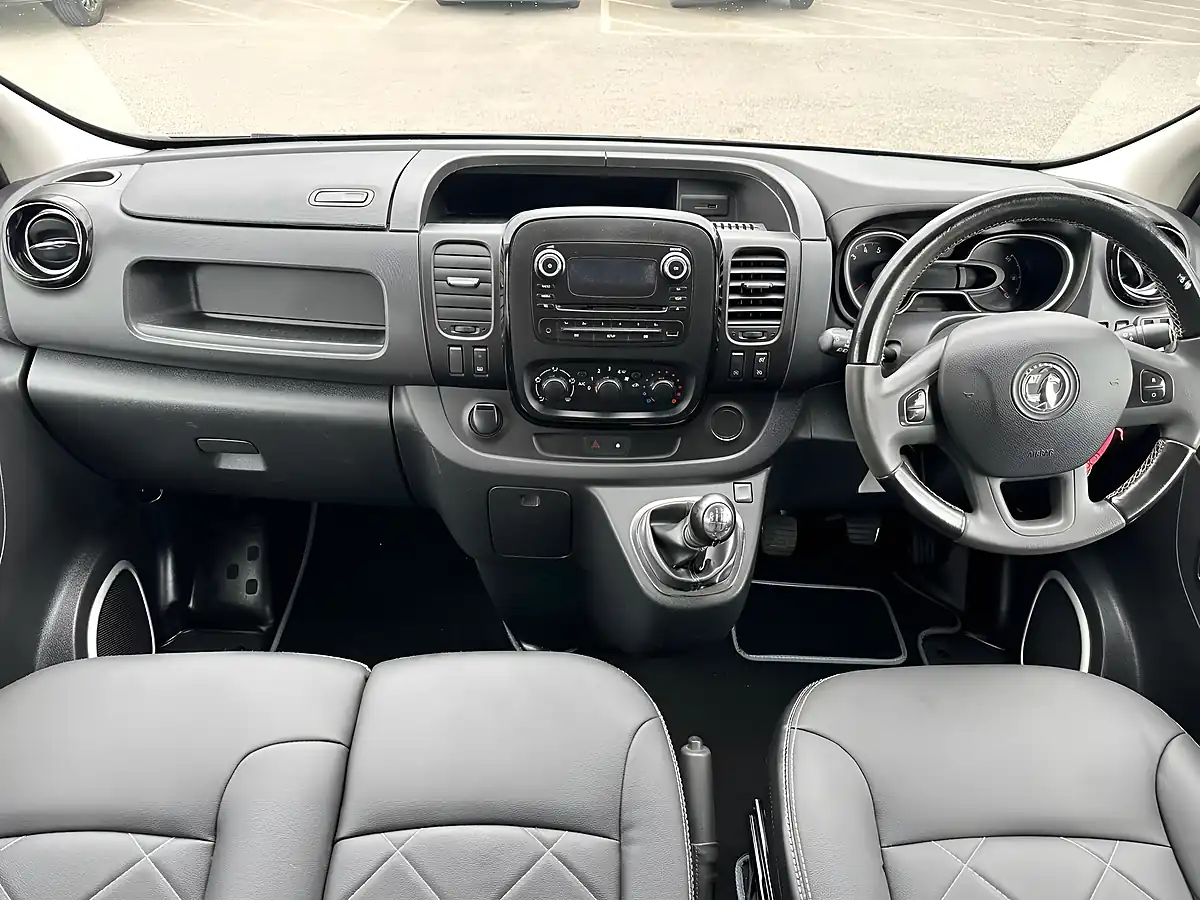 Used 2017 Vauxhall Vivaro Campervan Silver - Interior and Exterior details 11