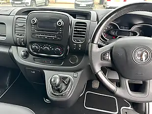 Used 2017 Vauxhall Vivaro Campervan Silver - Interior and Exterior details 16