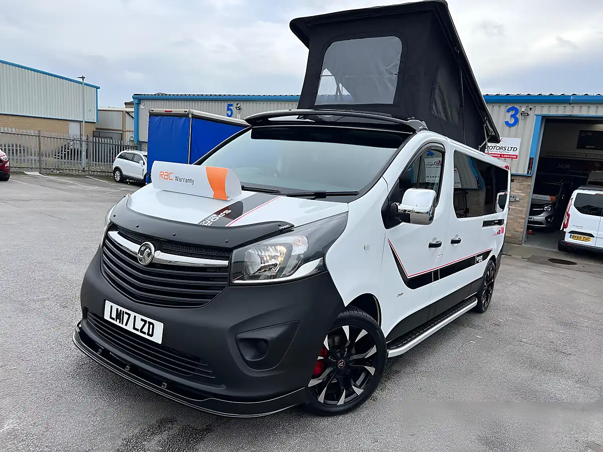 Used 2017 Vauxhall Vivaro Campervan White - Front View
