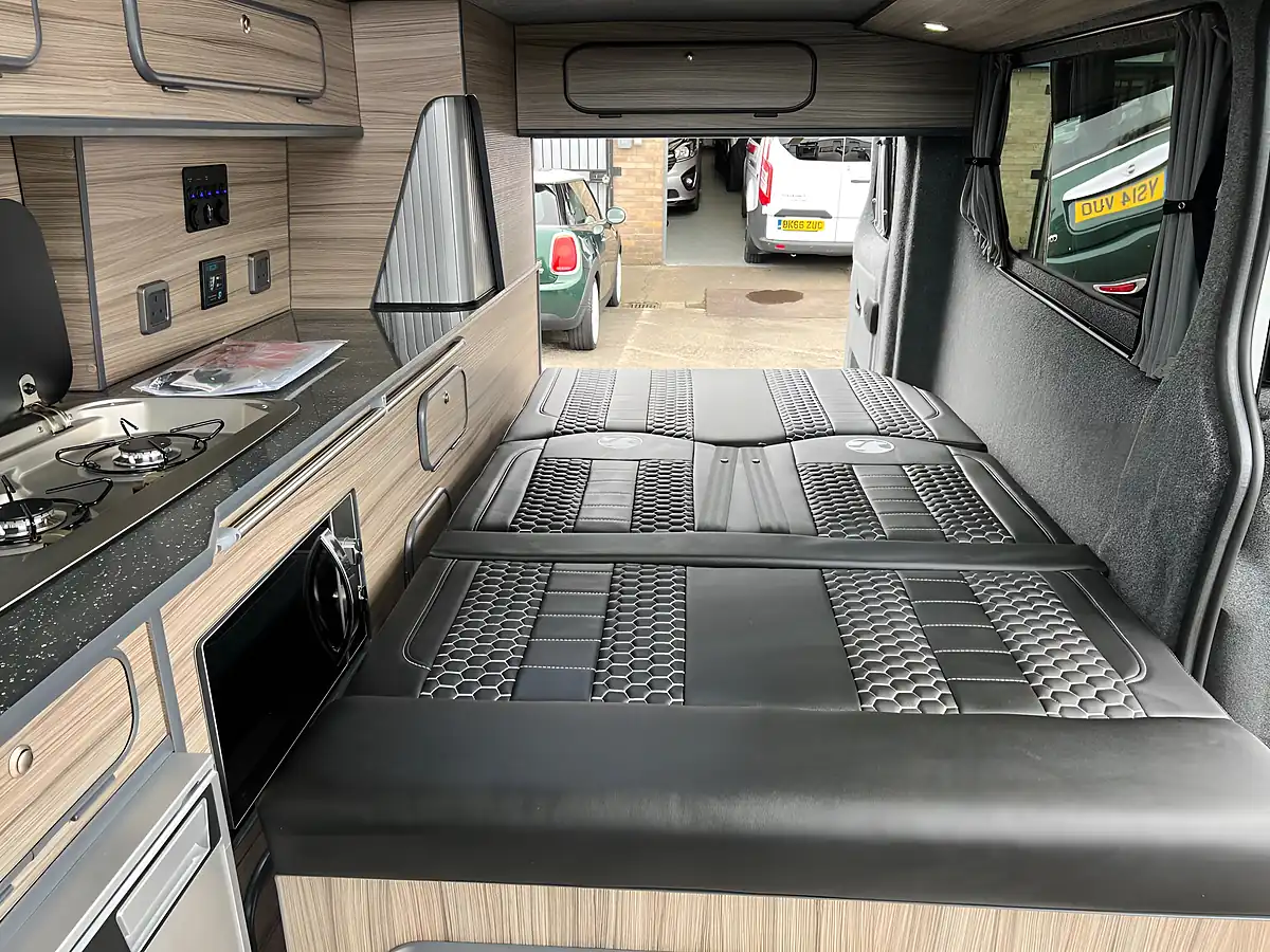 Used 2017 Vauxhall Vivaro Campervan White - Interior and Exterior details 17