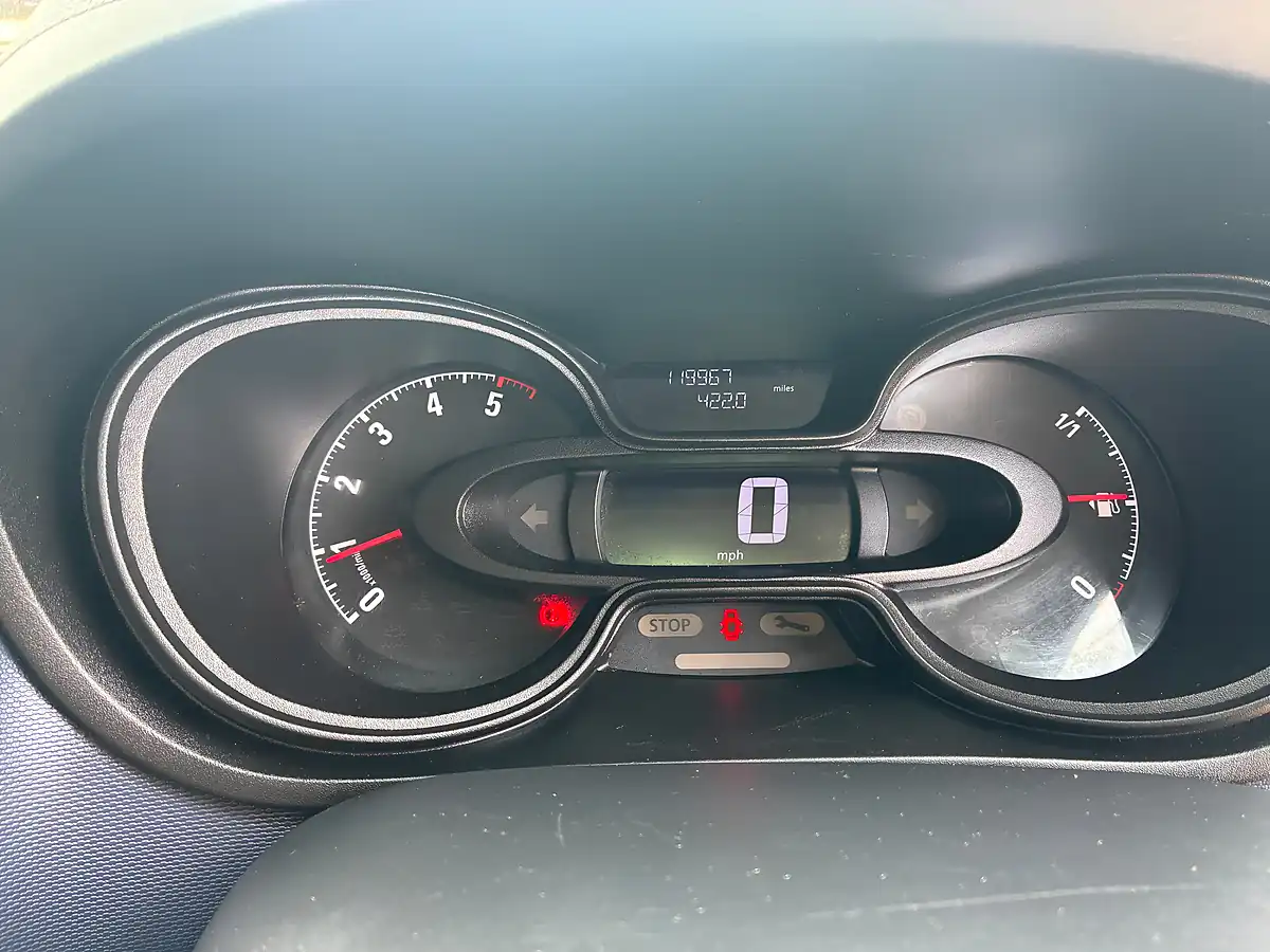 Used 2017 Vauxhall Vivaro Combi Van Double Cab Silver - Interior and Exterior details 10