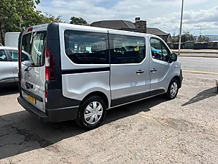 Used 2017 Vauxhall Vivaro Combi Van Double Cab Silver - Interior and Exterior details 3