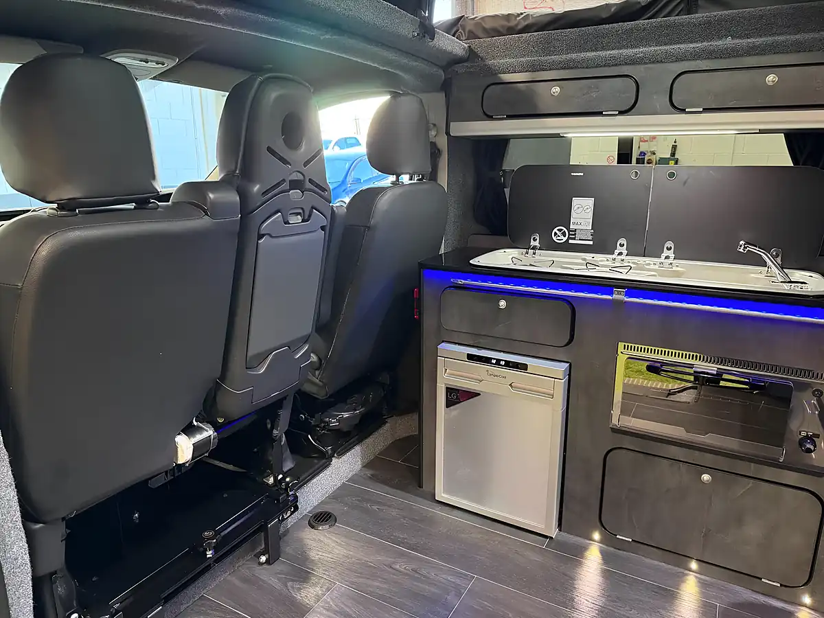 Used 2017 Vauxhall Vivaro Sportive Campervan Black - Interior and Exterior details 12