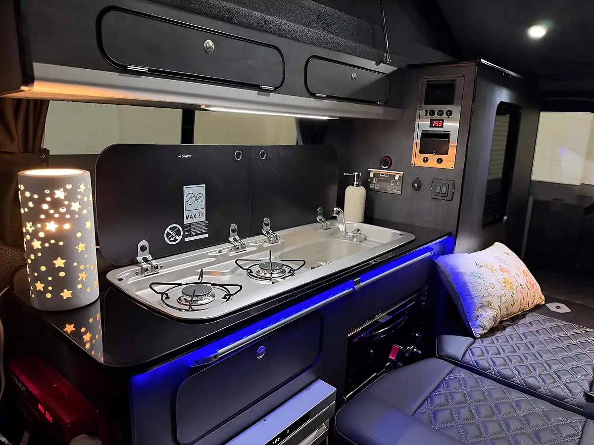 Used 2017 Vauxhall Vivaro Sportive Campervan Black - Interior and Exterior details 7