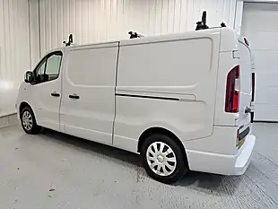 Used 2017 Vauxhall Vivaro Sportive Glacier White - Interior and Exterior details 6