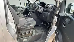 Used 2017 Vauxhall Vivaro Sportive Silver - Interior and Exterior details 5