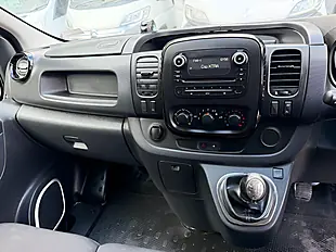 Used 2017 Vauxhall Vivaro Sportive Silver - Interior and Exterior details 15