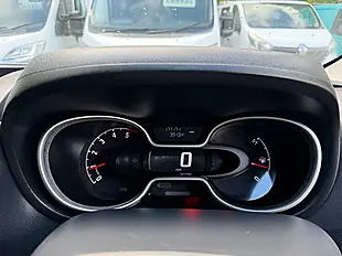 Used 2017 Vauxhall Vivaro Sportive Silver - Interior and Exterior details 16